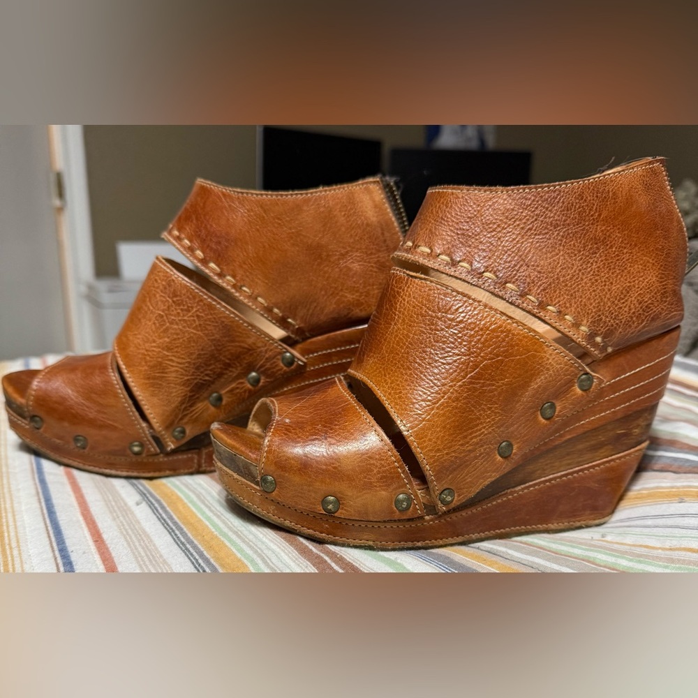 Bed Stu Jessie Wedges